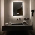 Silver Aparthotel 4*