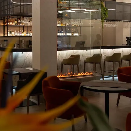 Silver Aparthotel Truskavets