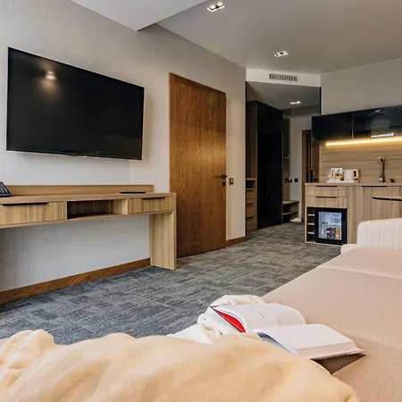 Aparthotel Silver 3*