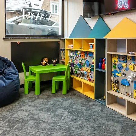 Silver Aparthotel Truskavets