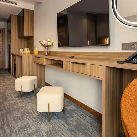 Silver Aparthotel
