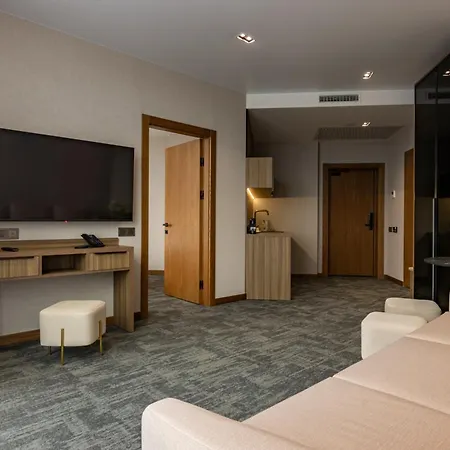 Silver Aparthotel Truskavec
