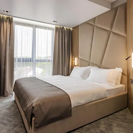 Silver Aparthotel