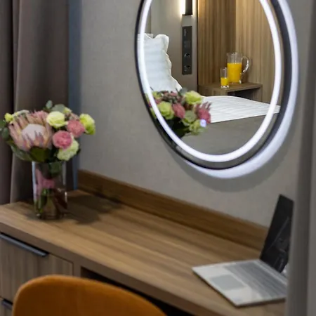 Silver Aparthotel
